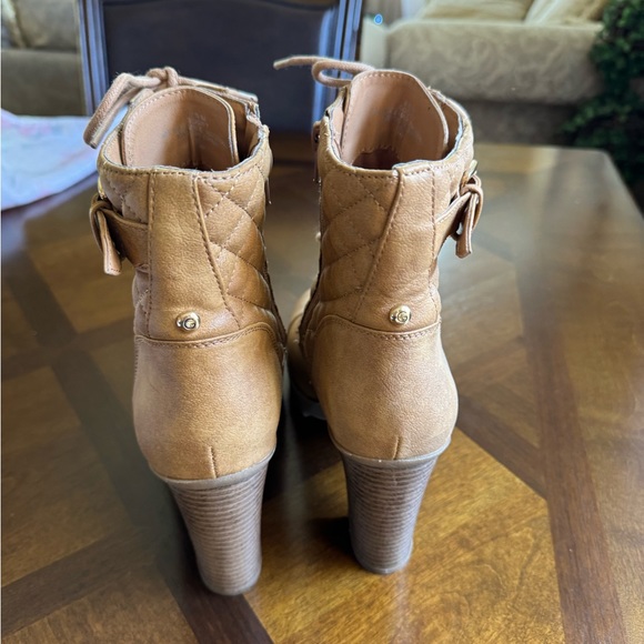 G by Guess camel quilted high heel boots NWOB - Picture 6 of 9